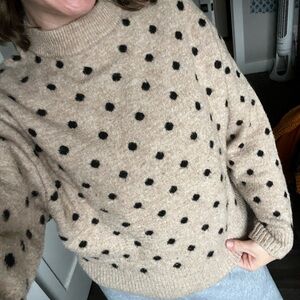 H&M polka dot sweater / casual / tan / black / neutral / small / winter